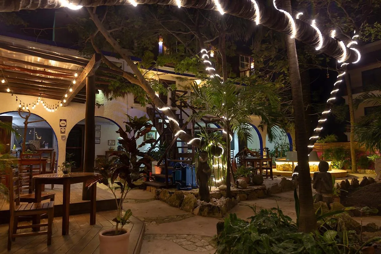 פוארטו מורלוס Hotel Amar Inn