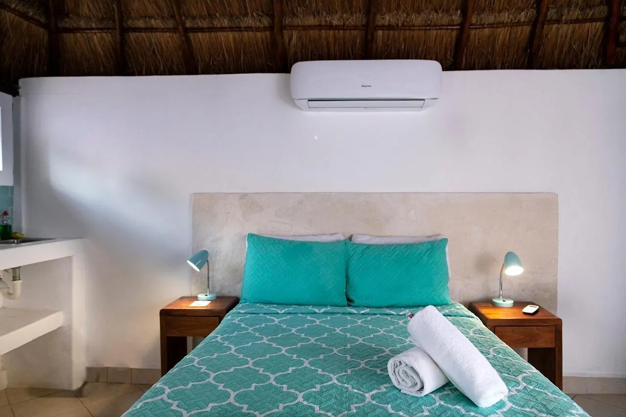 Hotel Amar Inn Puerto Morelos 2*,  Mexico
