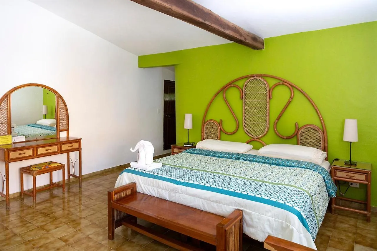 Hotel Amar Inn Puerto Morelos