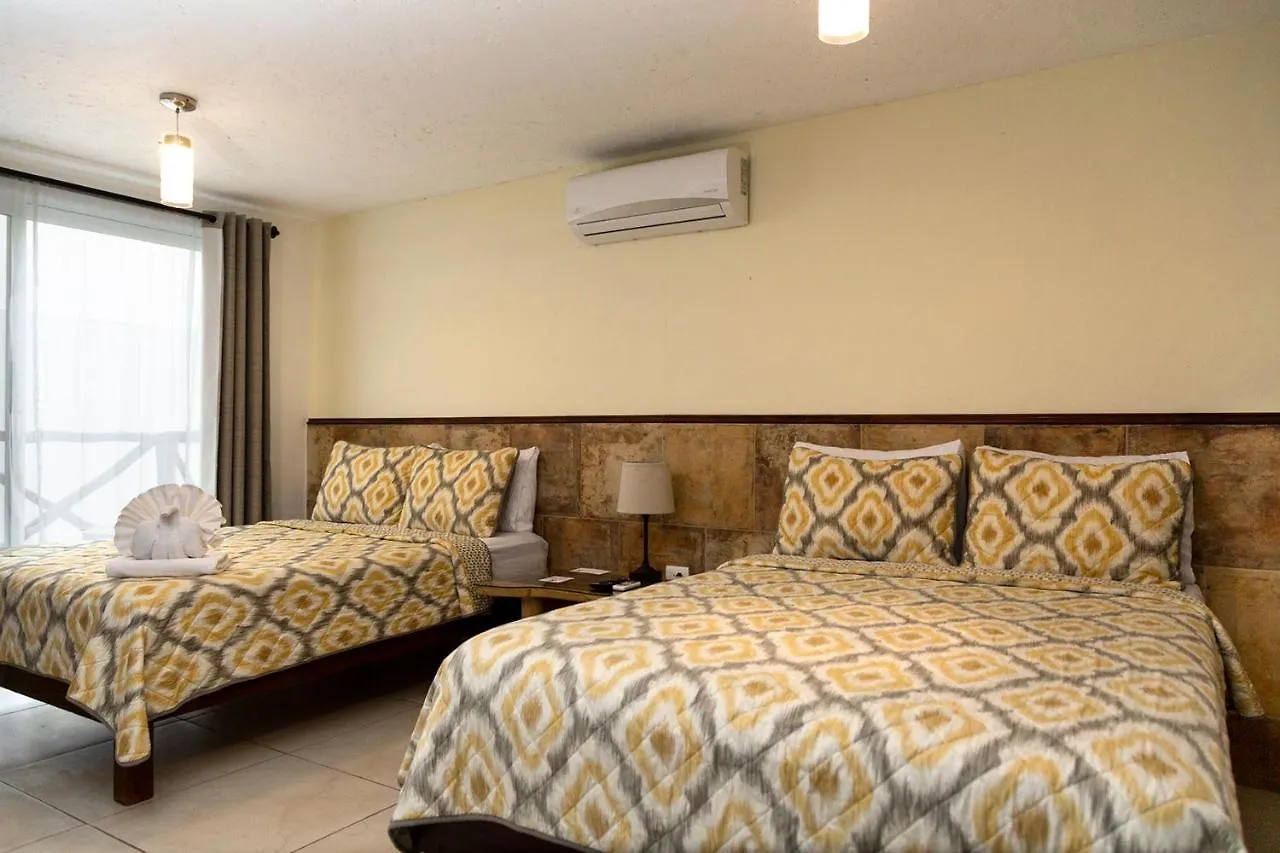 Hotel Amar Inn Puerto Morelos México