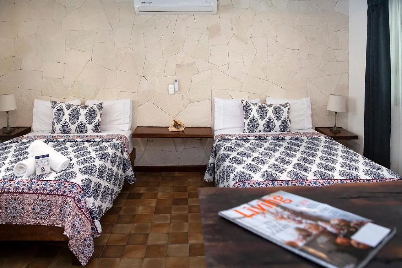 Hotel Amar Inn Puerto Morelos