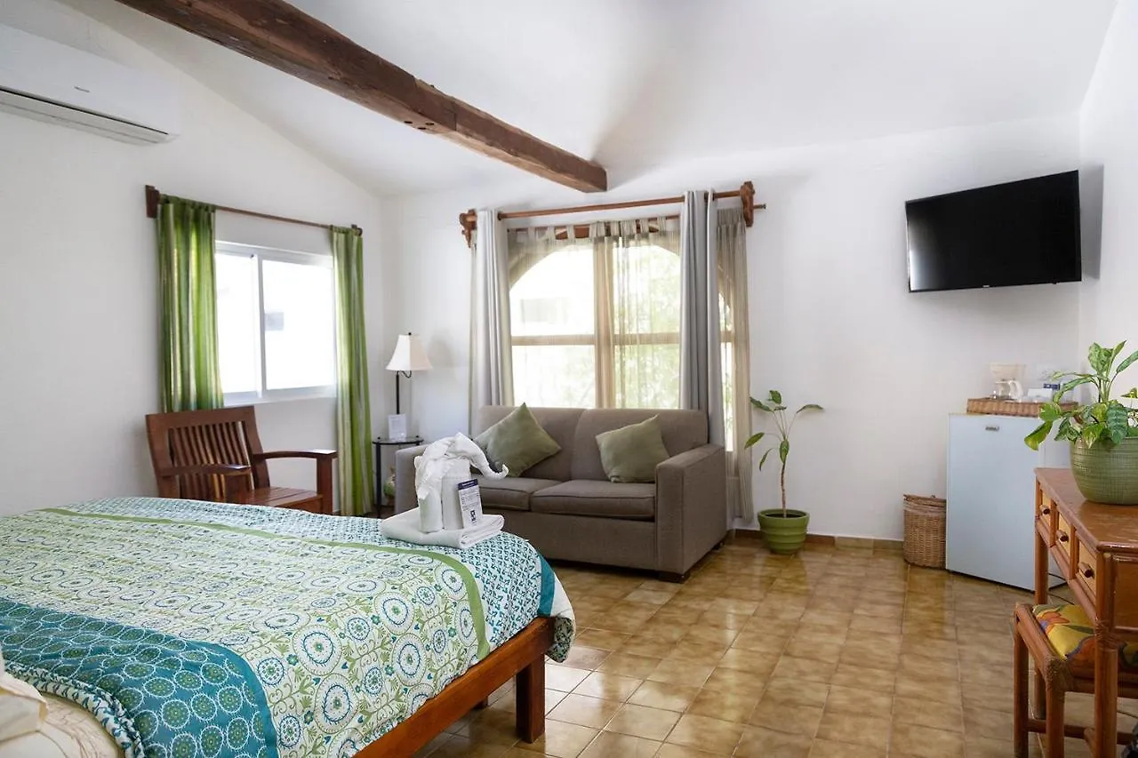 Hotel Amar Inn Puerto Morelos 2*,  México