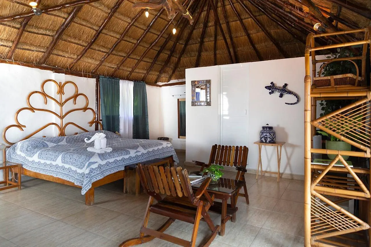 Hotel Amar Inn Puerto Morelos