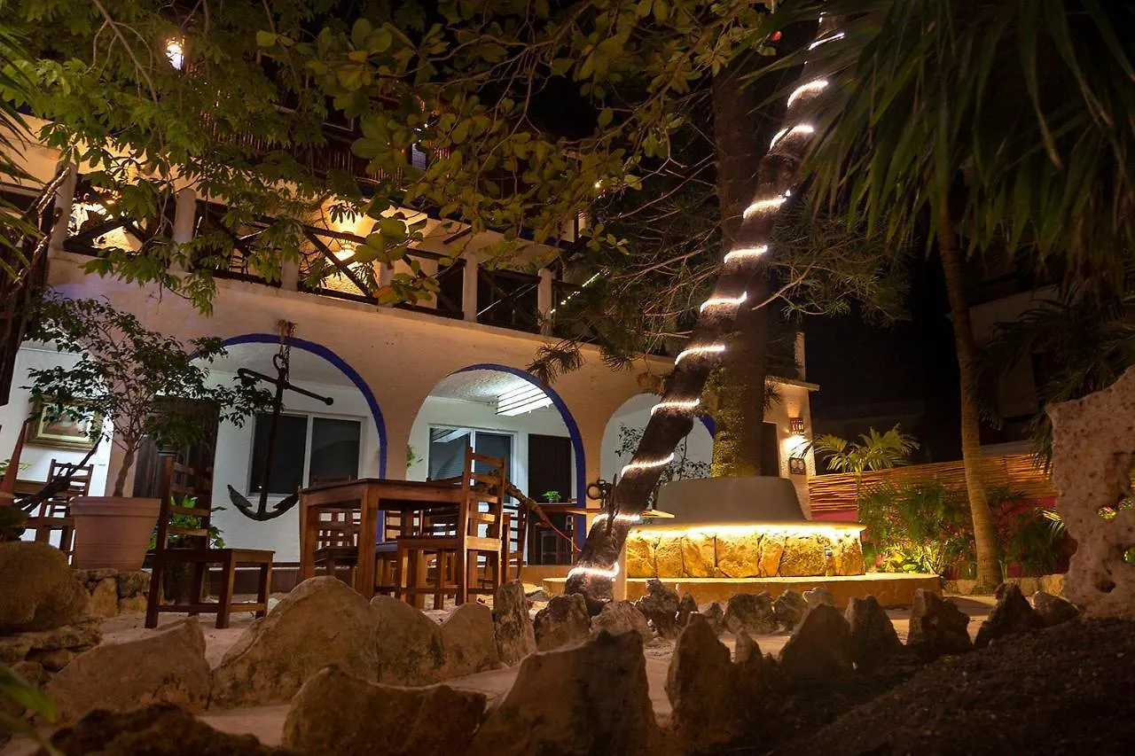 Hotel Amar Inn Puerto Morelos